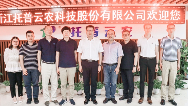 桐鄉市副市長徐剛曾在免费看片黄考察調研